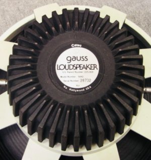 画像1: Gauss 5842